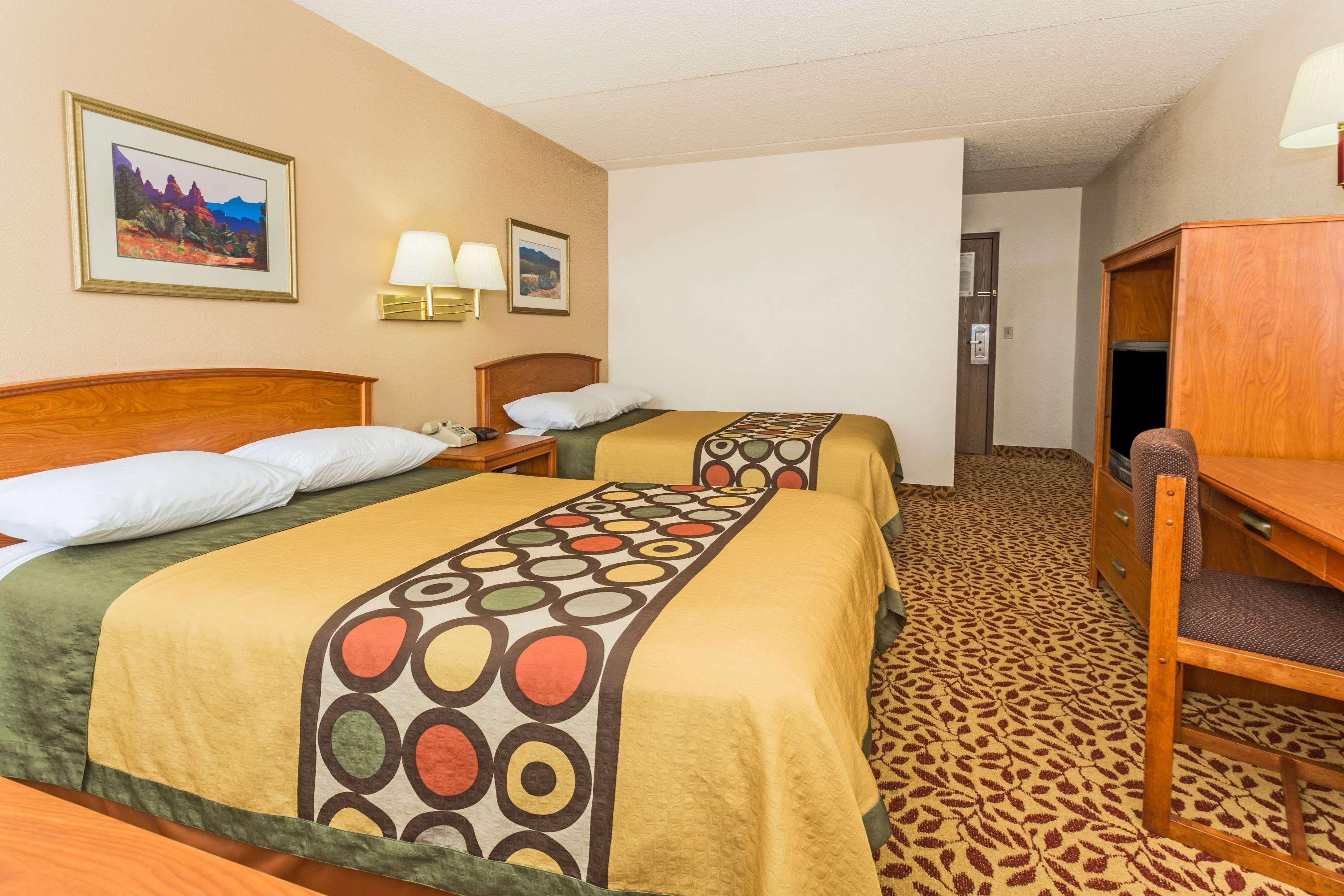 Super 8 By Wyndham Colo. Sprs. Garden Of The Gods Hotel Colorado Springs Buitenkant foto